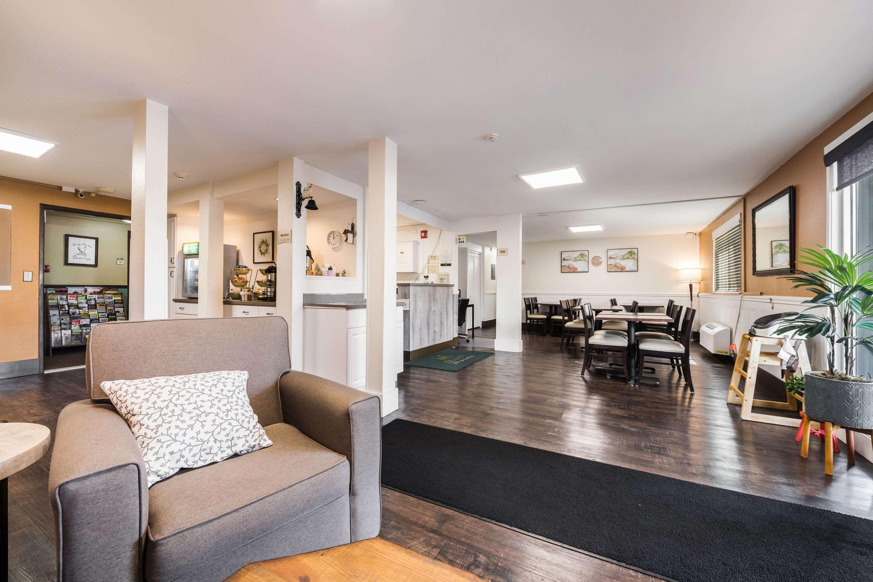 Quality Inn & Suites Silverdale Bangor-Keyport Kültér fotó