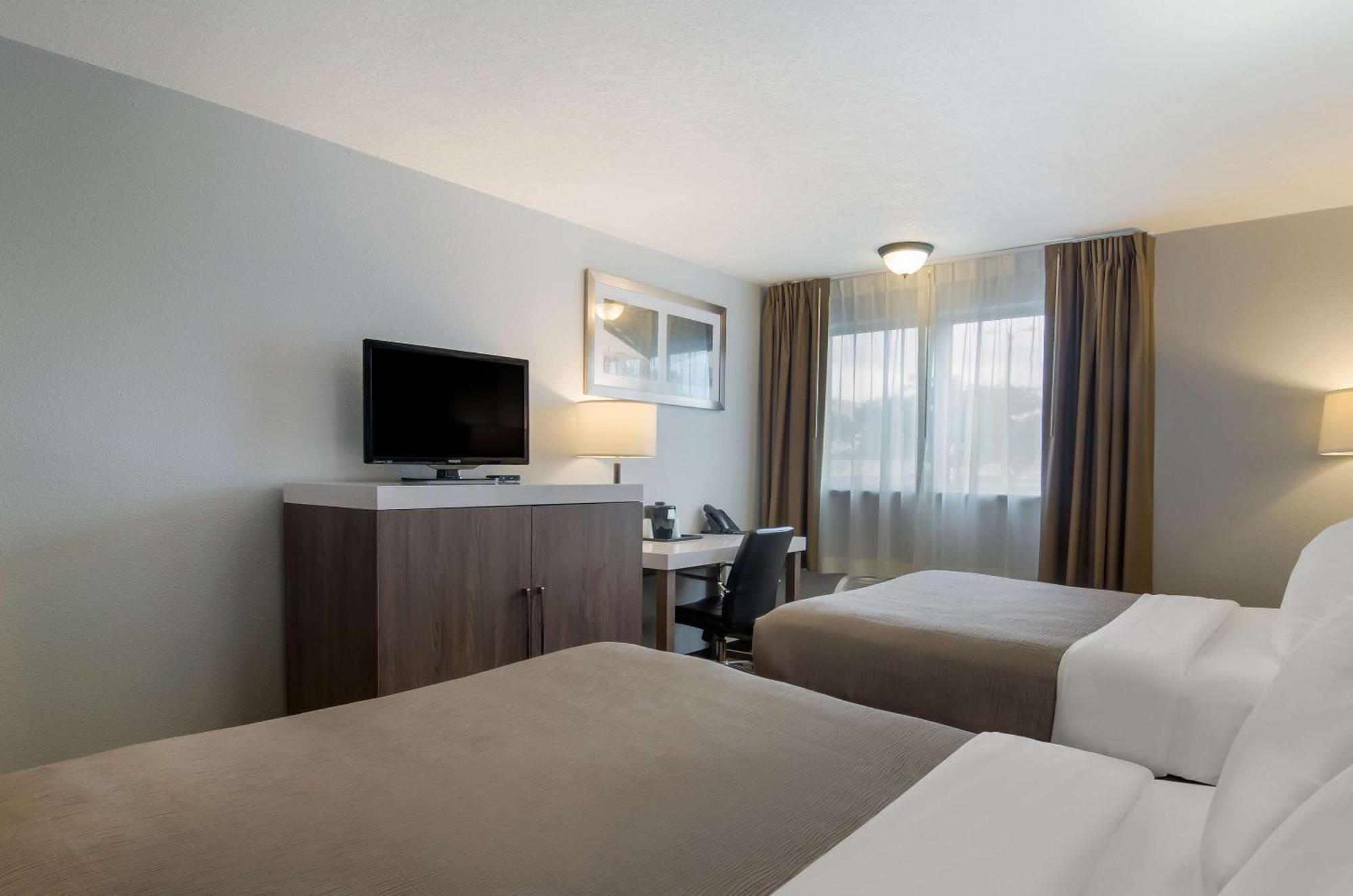 Quality Inn & Suites Silverdale Bangor-Keyport Kültér fotó